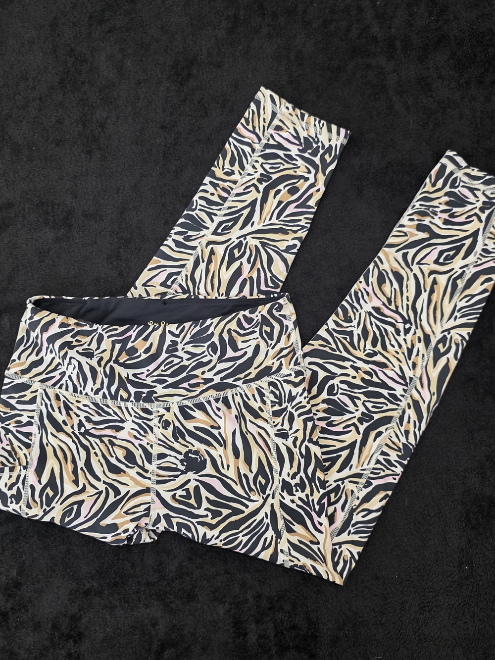 Lilly Pulitzer Luxletic Leggings In Animal Print